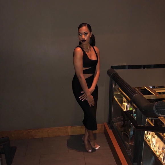 House of CB - Picture 2 of 2